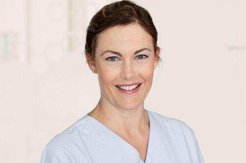 Dr. med. Silke Michna, Gynäkologin am Kinderwunschzentrum an der Oper Dr. med. Silke Michna, Gynäkologin am Kinderwunschzentrum an der Oper
